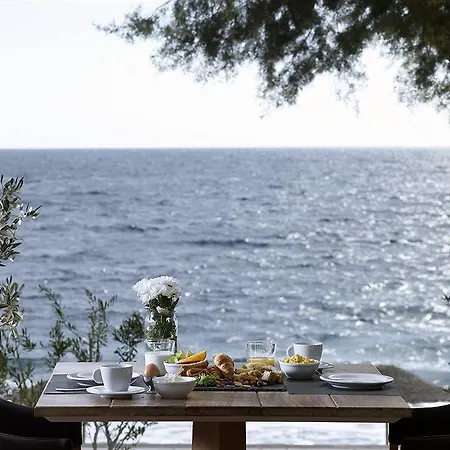 Bellonias Hotel 4*